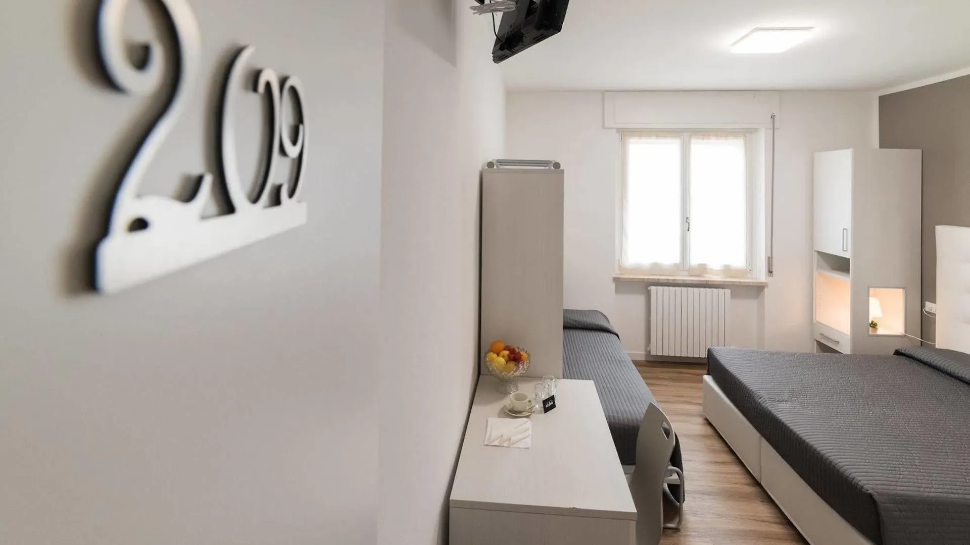 Albergo Al Sole Castelnuovo del Garda 0*,