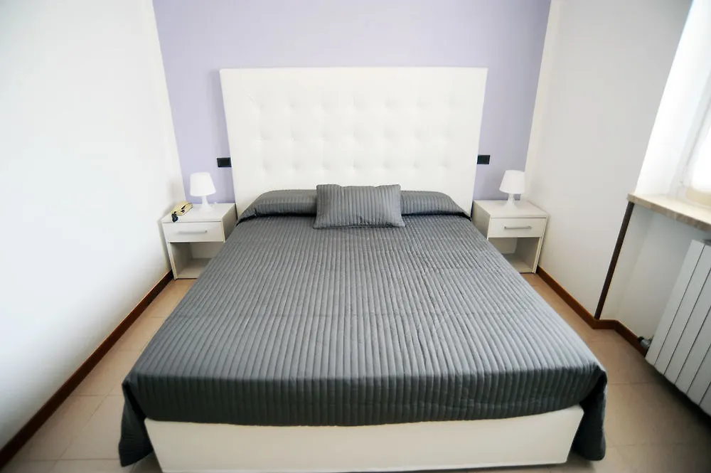 Albergo Al Sole Castelnuovo del Garda 0*,